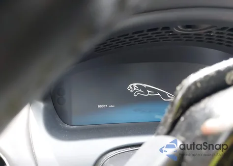 2014 Jaguar Xj Xjr Lwb из США, поврежденный, VIN SAJWA2EK8EMV67443